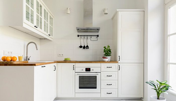 Luma-Kitchens-DIY-Renovations-L-Shaped-Kitchen